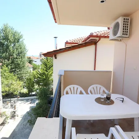 Palia Platia Apartament *